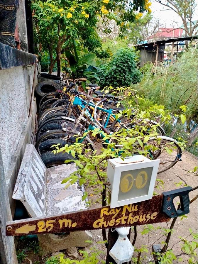 Ray Nu Guest House Ayutthaya Bagian luar foto